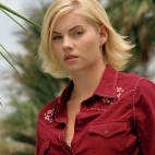 Elisha Cuthbert (79)