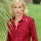 Elisha Cuthbert (80)