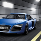 2013_audi_r8_v8-wide