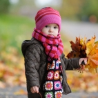 cute_baby_in_autumn-wide