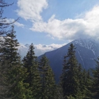 251057802_300885701773037_575567943920285638_n