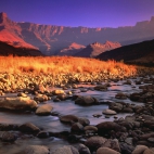 drakensberg_and_tugela_river_at_sunset_1920x1200