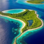 a5357649d04cc8379d882defba510213_900