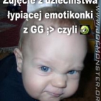 Łypiąca emotka