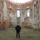 Ruiny kosciola w bylych Chojnicach