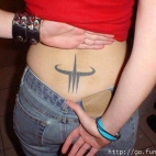 Tatuaż z logo Quake
