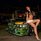 Super Cars With Hot Girls125