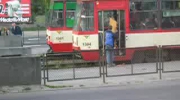 tramwaj - przeprowadzka menela