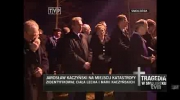 Jarosław Kaczyński na miejscu katastrofy lotniczej, w której zginęło 96 osób
