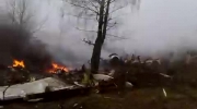 Płonacy wrak samolotu prezydenckiego TU-154 - amatorski film z miejsca katastrofy pod Smoleńskiem
