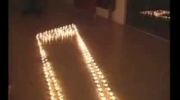 trójwymiarowy obrazek utworzony ze świeczek