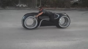Motocykl z filmu Tron: Dziedzictwo