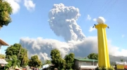 Wielki wybuch wulkanu na Filipinach