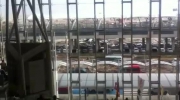 Tsunami w Japonii. Fala wdziera się na lotnisko: wideo z terminalu