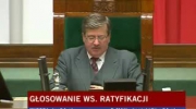 1 IV 2008 - Jarosław Kaczyński i posłowie PiS głosują w Sejmie za ratyfikacją traktatu lizbońskiego