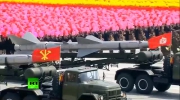 Parada w Pyongyang z okazji 60 rocznicy podpisania rozejmu z Koreą Południową