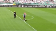 Kibic z kosiarką - Legia Warszawa vs Korona Kielce (23.08.15)