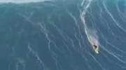 Surfing na dużej fali