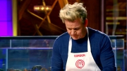Gordon Ramsay pokazuje jak przyrządzić homara