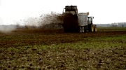 Nawożenie Gr. Grabowscy 2016..mp4