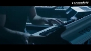 Jan Blomqvist feat Elena Pitoulis