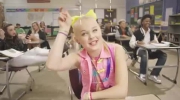 JoJo Siwa BOOMERANG