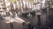 Nagrania z zamachu terrorystycznego w Barcelonie