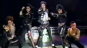 Michael Jackson - Wanna Be Startin' Somethin' (Live At Wembley 1988)