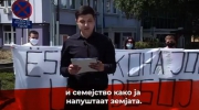 Младите од ДУИ ги упатија своите пораки пред седиштата на СДСМ и ВМРО-ДПМНЕ.mp4