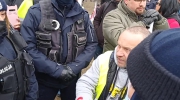 Szczepan szkoli Policję. Warszawa Międzynarodowy Marsz o Wolność (20.03.2021)