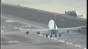 747 landing