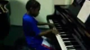 niesamowity 10 letni pianista(marian)