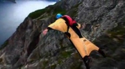 Niesamowity lot -  BaseJumping