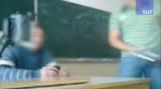 Znęcali się nad nauczycielem