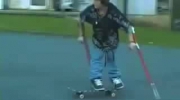 Sparalizowany skateboarder