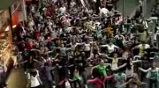 Flash mob zlote tarasy dla jacksona