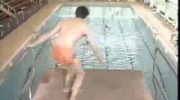 Jaś Fasola na basenie by foobar