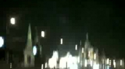 UFO w kształcie piramidy nad Kremlem
